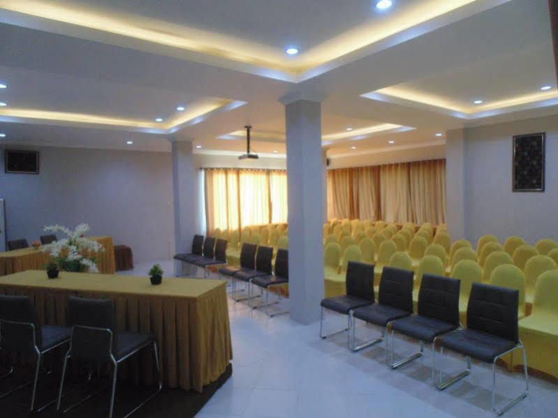 Lembasung Boutique Syariah Hotel Tarakan Exterior photo